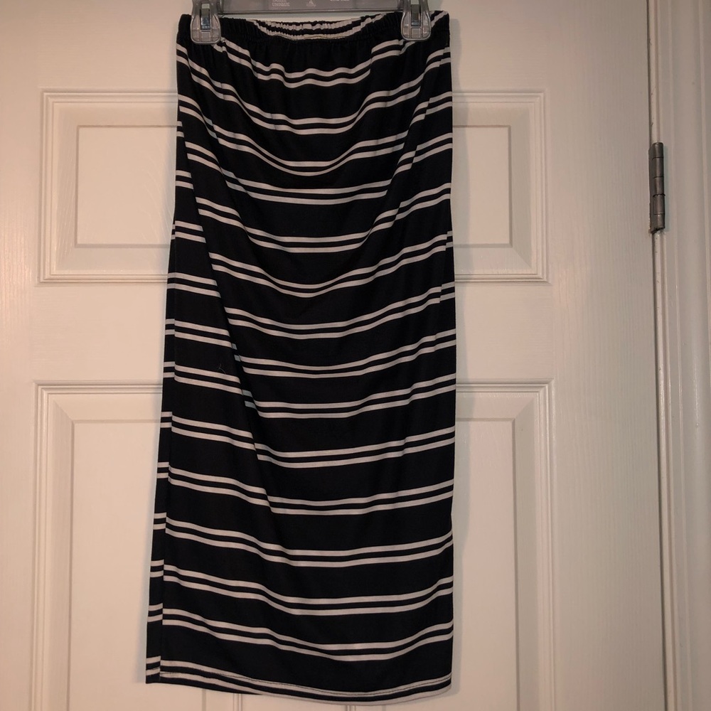 ASOS black and white midi length shirt NWT SZ 4
